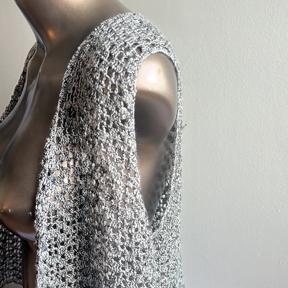 Grey Knit Vest XL - Picture 3 of 5